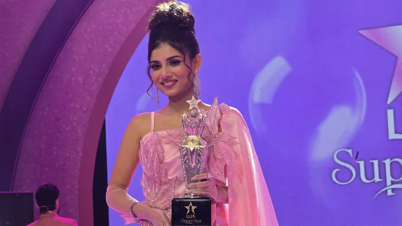 Read more about the article ট্রফিটা শুধু পুরস্কার নয়, এটা অনেক বড় দায়িত্ব: বর্ণিতা