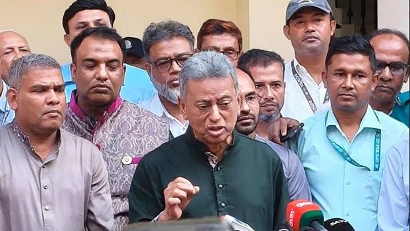 Read more about the article জ্বালানি তেলের দাম নিয়ে শিগগির সিদ্ধান্ত: অর্থমন্ত্রী