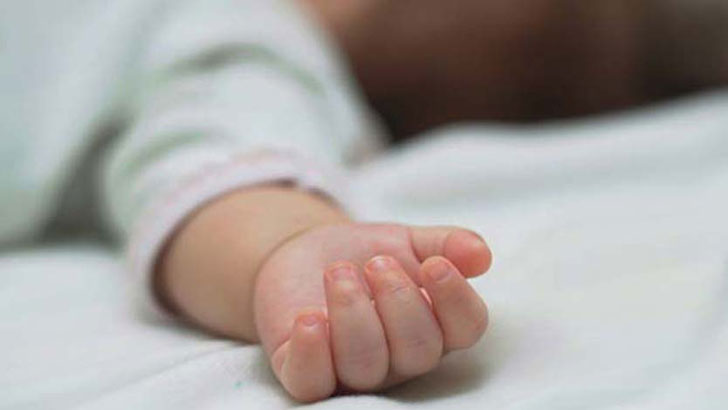 Read more about the article পহেলা বৈশাখে ঘরে একা খেলা করা শিশুর মৃত্যু