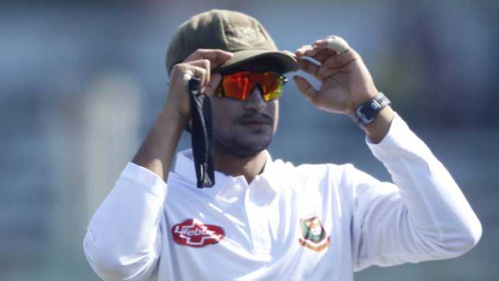 Read more about the article শ্রীলংকা সিরিজে সাকিব কি খেলবেন?