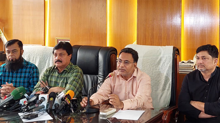 Read more about the article সংঘর্ষের জন্য তৃতীয় পক্ষকে দুষলেন ব্যবসায়ীরা