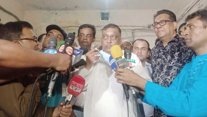 Read more about the article কলাবাগান মাঠে থানা নির্মাণ নিয়ে যা বললেন স্বরাষ্ট্রমন্ত্রী