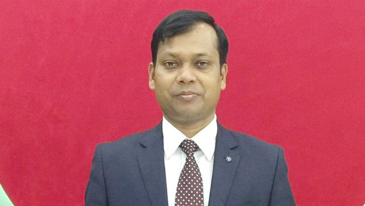 Read more about the article ফেসবুকে সেই স্ট্যাটাসের কারণে শাস্তি পেলেন সারওয়ার আলম