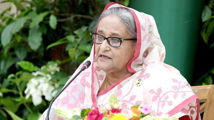 Read more about the article সমালোচকদের সংযতভাবে কথা বলার পরামর্শ প্রধানমন্ত্রীর
