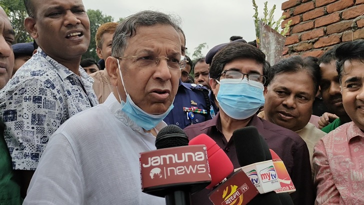 Read more about the article জনগণের অর্থে পদ্মা সেতু, বিএনপির সহ্য হচ্ছে না: আইনমন্ত্রী