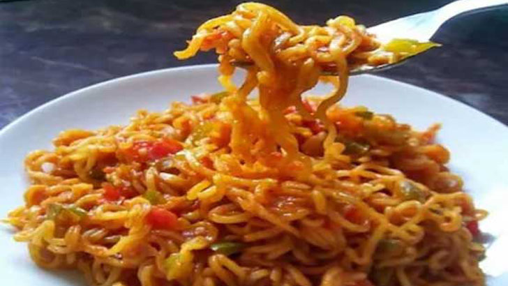 Read more about the article তিন বেলায়ই নুডলস খেতে দেওয়ায় স্ত্রীকে তালাক!