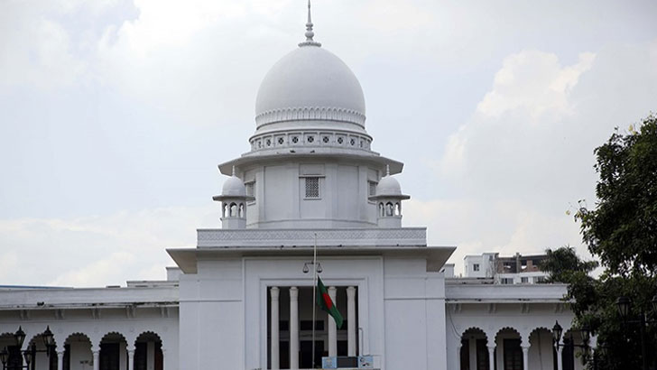 Read more about the article হঠাৎ হাইকোর্টের এজলাসে এসে কিশোরী বললেন ‘আমি ধর্ষণের শিকার, বিচার চাই’