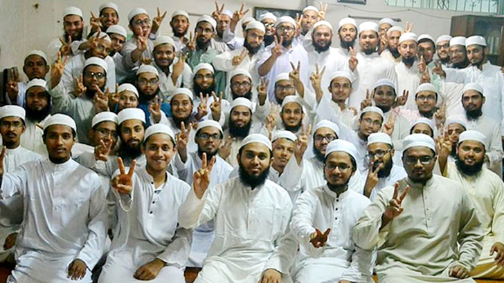 Read more about the article তরুণ আলেমদের ক্যারিয়ার ভাবনা