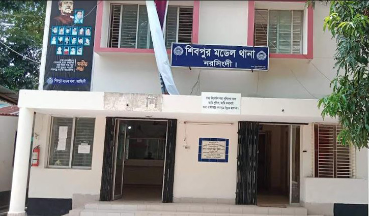 Read more about the article স্বামীকে খুন করে থানায় গিয়ে স্ত্রীর আত্মসমর্পণ