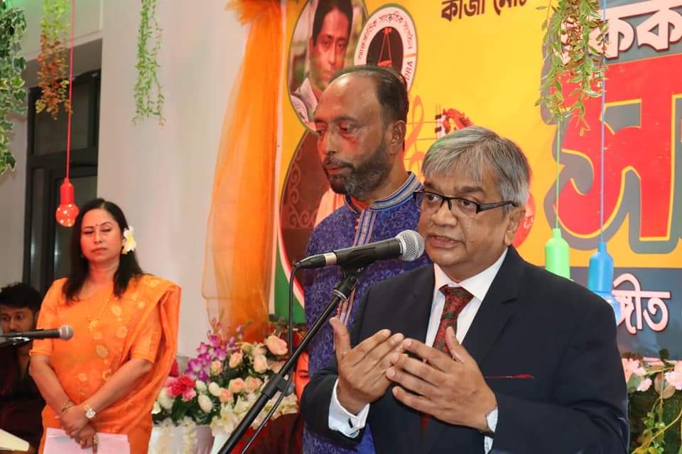 Read more about the article ইতালির রাজধানী রোমে কাজী জাকারিয়ার একক সংগীত সন্ধ্যা অনুষ্ঠিত