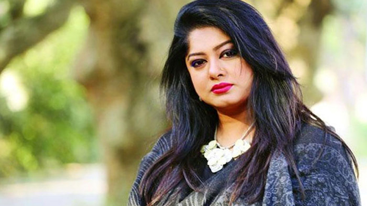 Read more about the article ওই সব আইডি বর্জন করুন প্লিজ: মৌসুমী
