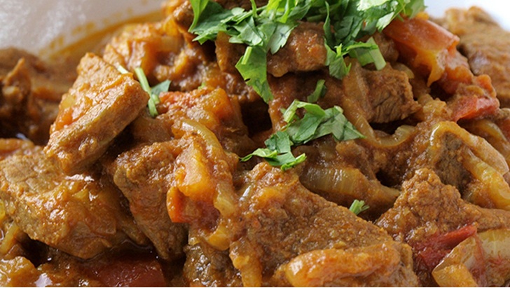 Read more about the article মাংস বেশি খেয়ে ফেললে যা করবেন