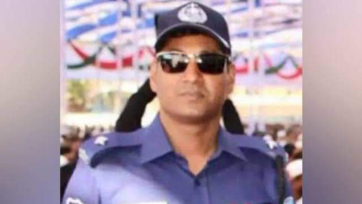 Read more about the article হঠাৎ আদালতে সিনহা হত্যায় মৃত্যুদণ্ডপ্রাপ্ত লিয়াকত