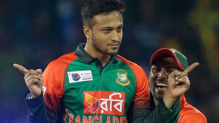 Read more about the article এবার টি-টেন লিগে খেলবেন সাকিব, পেতে পারেন অধিনায়কত্ব