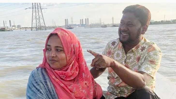 Read more about the article প্রাইভেটকারের ভেতর থেকে নিখোঁজ শিক্ষক দম্পতির লাশ উদ্ধার
