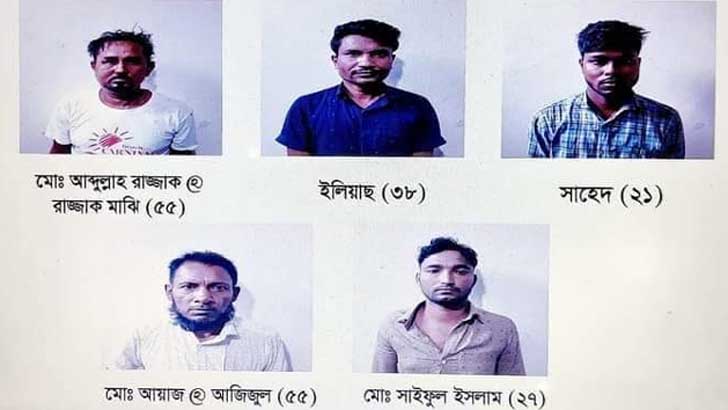 Read more about the article রোহিঙ্গা সন্ত্রাসী নবী হোসেন গ্রুপের ৫ সদস্য অস্ত্রসহ গ্রেফতার