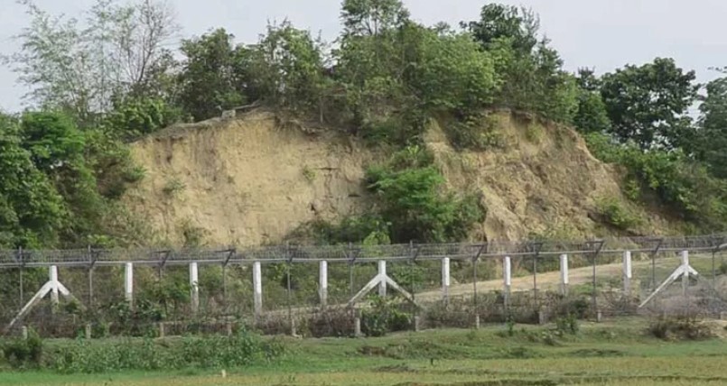 Read more about the article বাংলাদেশ-মিয়ানমার সীমান্ত পরিস্থিতি উদ্বেগজনক: জাতিসংঘের প্রতিনিধি