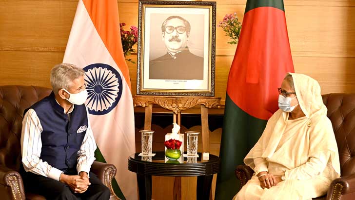 Read more about the article আঞ্চলিক কানেক্টিভিটিতে জোর প্রধানমন্ত্রীর