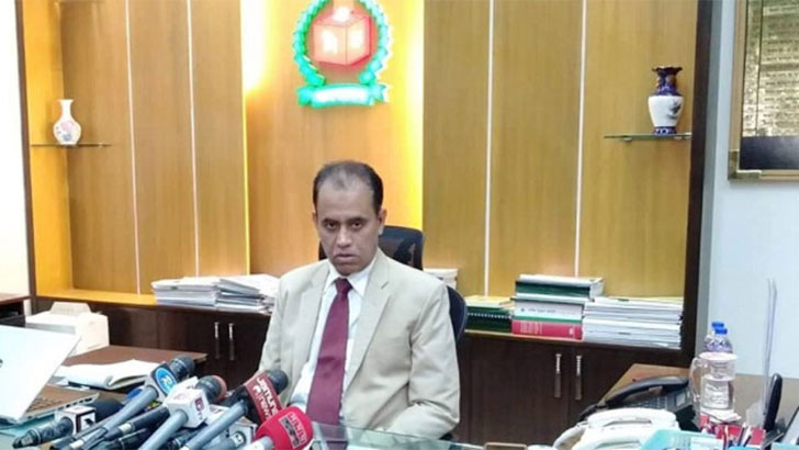 Read more about the article ভোটারের আঙুলের ছাপ না মিললে প্রিসাইডিং অফিসার কী করেন, জানালেন আলমগীর