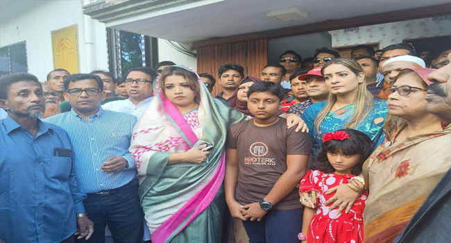 Read more about the article সোনিয়াকে আইনিসহ সব ধরনের সহযোগিতা দেবে বিএনপি