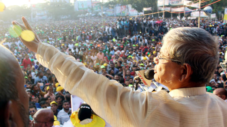 Read more about the article সিলেট থেকে গণতন্ত্র ফিরিয়ে আনার যুদ্ধ শুরু: মির্জা ফখরুল