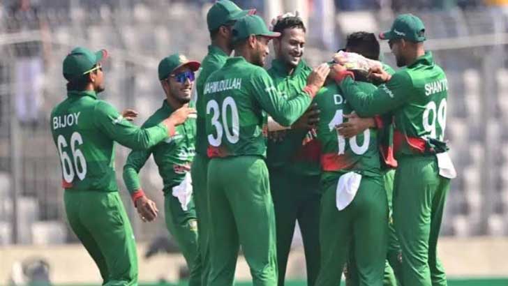 Read more about the article টস জিতে ব্যাটিংয়ে বাংলাদেশ