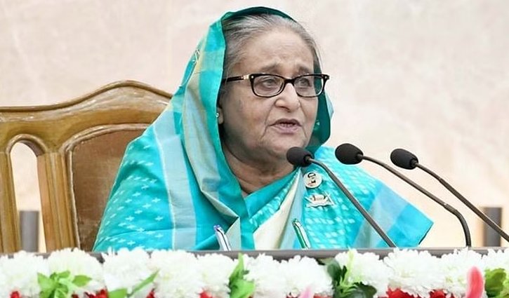 Read more about the article কেউ আবার সন্ত্রাসের সাহস না পায়, পুলিশের উদ্দেশে প্রধানমন্ত্রী