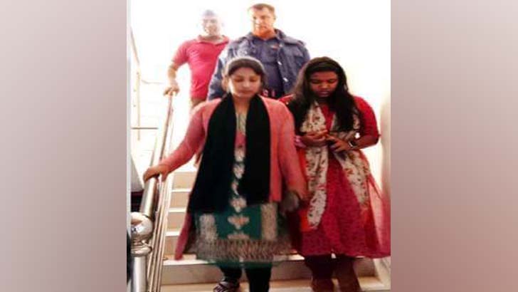 Read more about the article ফুটন্ত পানিতে বিশেষ অঙ্গ ঝলসে দিল সাবেক স্ত্রী!