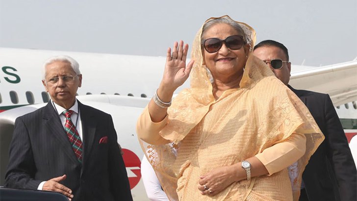 Read more about the article কাতারের উদ্দেশে ঢাকা ছাড়লেন প্রধানমন্ত্রী