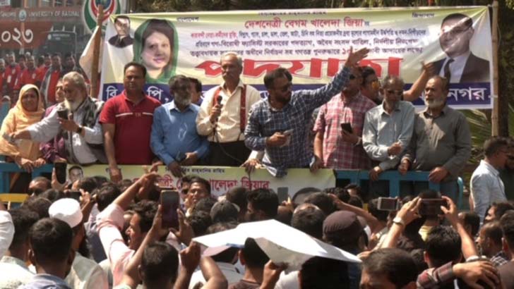 Read more about the article ‘ওবায়দুল কাদের কোথায় কখন খেলবেন জানালে খেলোয়াড় নিয়ে চলে আসব’