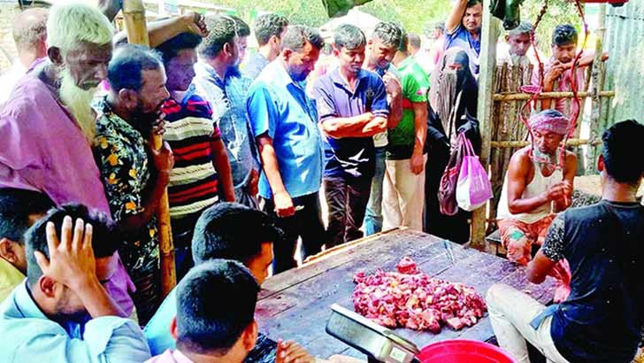 Read more about the article ৫৮০ টাকা কেজি গরুর মাংস বিক্রি করে সাড়া ফেলেছেন যিনি
