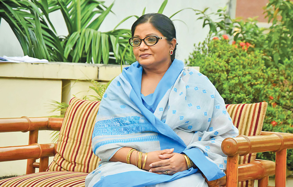 Read more about the article মা পদক পাচ্ছেন ডলি জহুর