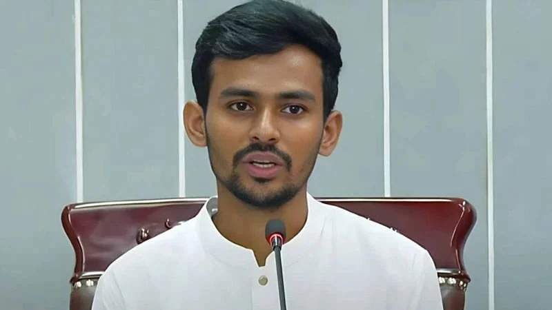 Read more about the article দুটি পিএসসি করার সিদ্ধান্ত নিয়েছে সরকার: আসিফ মাহমুদ