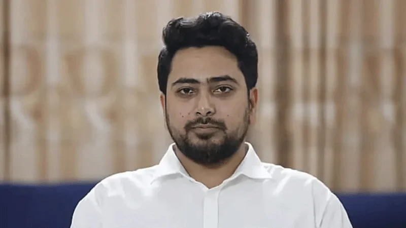 Read more about the article আরেকটা এক-এগারোর বন্দোবস্ত করার পাঁয়তারা চলছে: নাহিদ ইসলাম