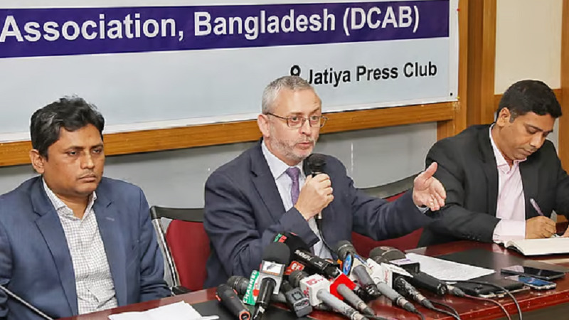 Read more about the article নির্বাচন কখন সিদ্ধান্ত বাংলাদেশের, তবে সংস্কারগুলো প্রয়োজন: ইইউ রাষ্ট্রদূত