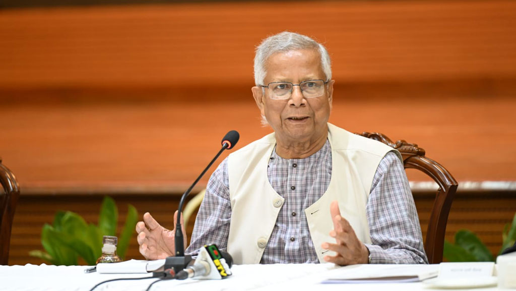 Read more about the article এপ্রিলে নির্বাচিত সরকার পাবে দেশ, এরপর চুপচাপ সরে যাব: প্রধান উপদেষ্টা