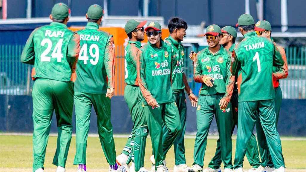 Read more about the article তামিমের নেতৃত্বে ইংল্যান্ড সিরিজের দলে আছেন যাঁরা