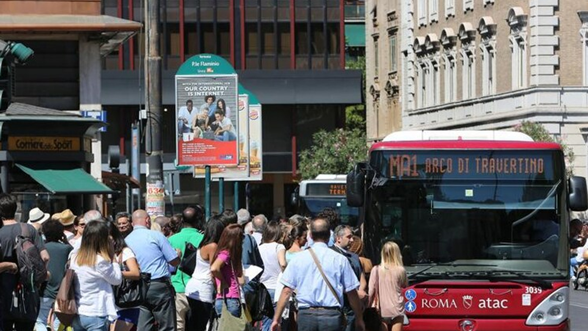 Read more about the article রোমে শুক্রবার বাস ও সাবওয়ে পরিষেবা ব্যাহত হওয়ার আশঙ্কা: ভোগান্তির মুখে যাত্রী-পর্যটকরা