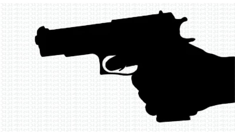 Read more about the article ‘কোথায় গুলি করব–পায়ে, বুকে না মাথায়’