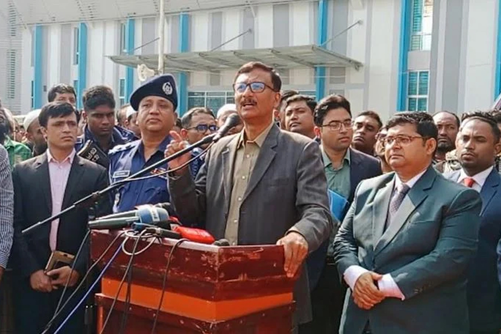 Read more about the article সুষ্ঠু ভোটের ব্যাপারে সরকার সিরিয়াস: পররাষ্ট্র উপদেষ্টা