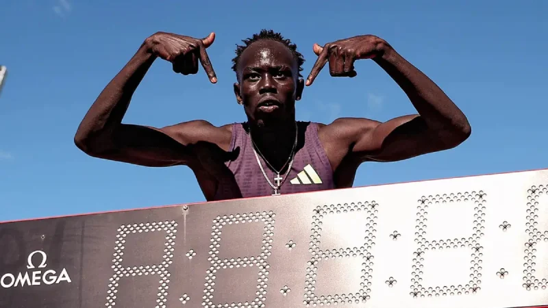 Read more about the article বোল্টের বিশ্বরেকর্ড ভাঙলেন ১৮ বছরের গাউট